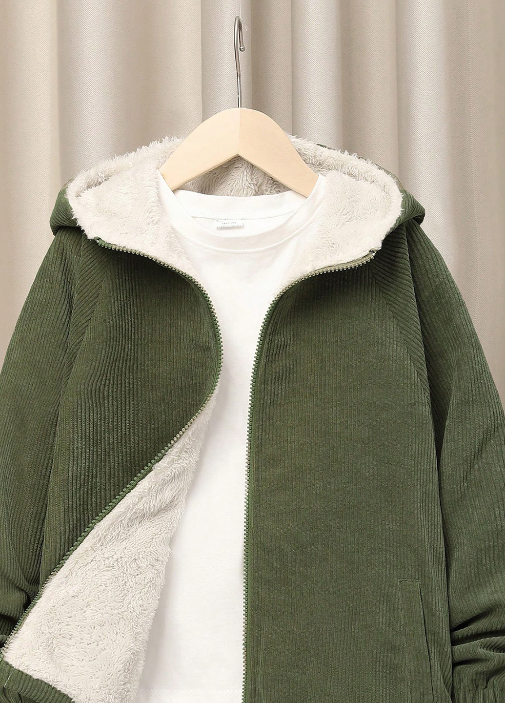 Оливкова (хакі) демісезонна куртка SHEIN