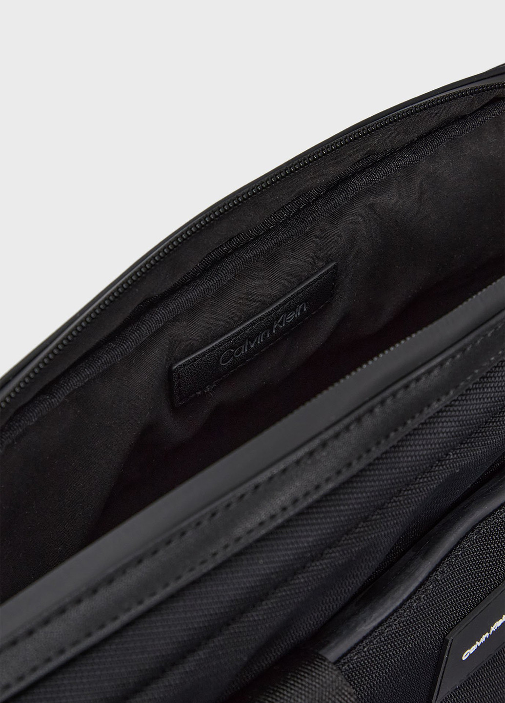 Сумка для ноутбука Calvin Klein (366302624)