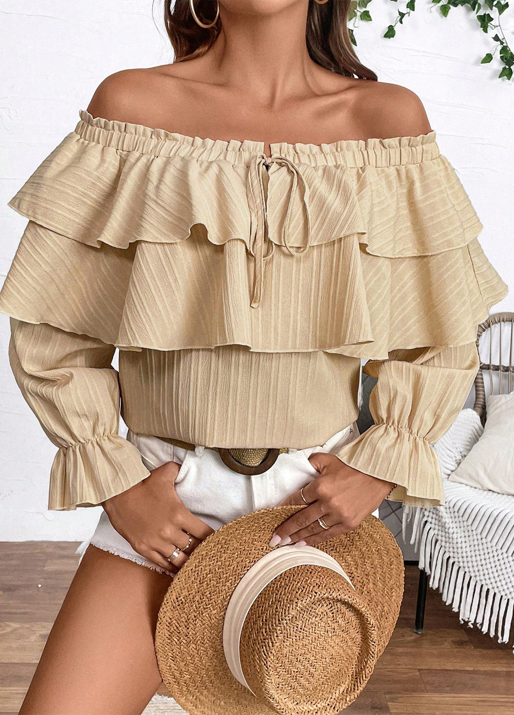 Кремова блуза SHEIN