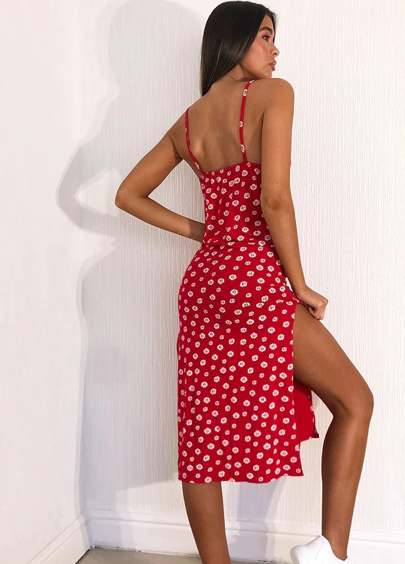 Красное повседневный сукня PrettyLittleThing однотонное
