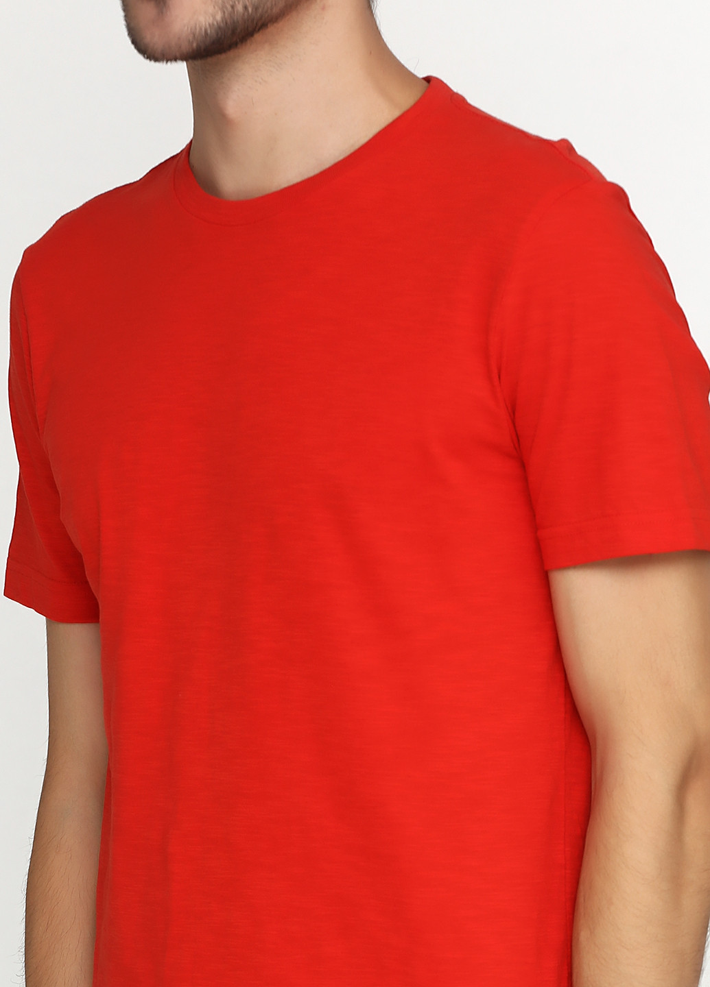 Красная футболка H&M
