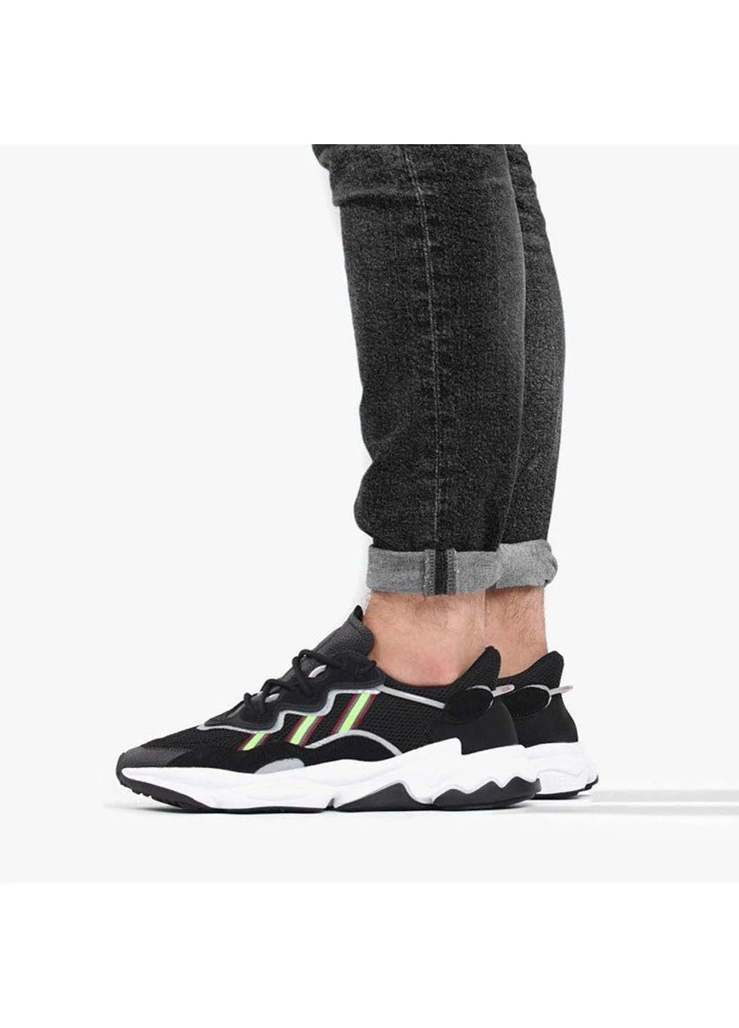 Чорні кросівки демісезон adidas