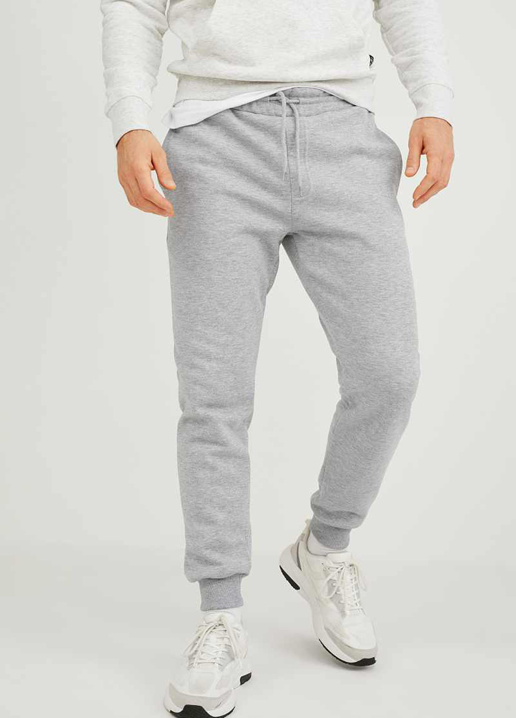 Светло-серые спортивные демисезонные джоггеры брюки C&A