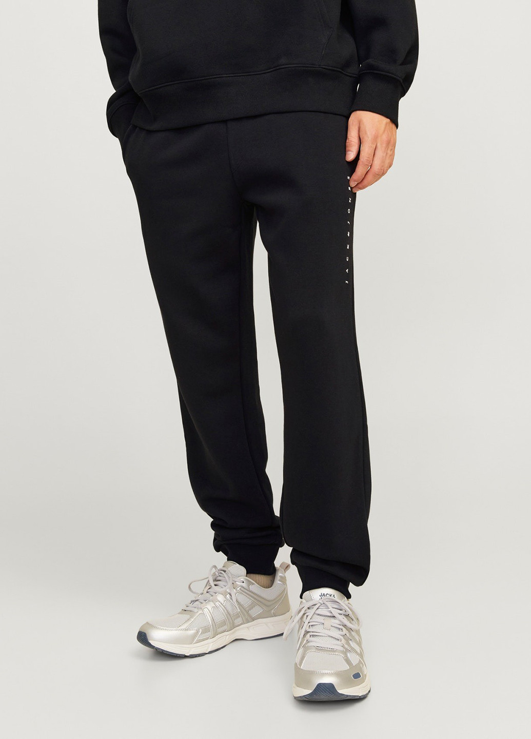 Черные спортивные, кэжуал демисезонные джоггеры брюки Jack & Jones