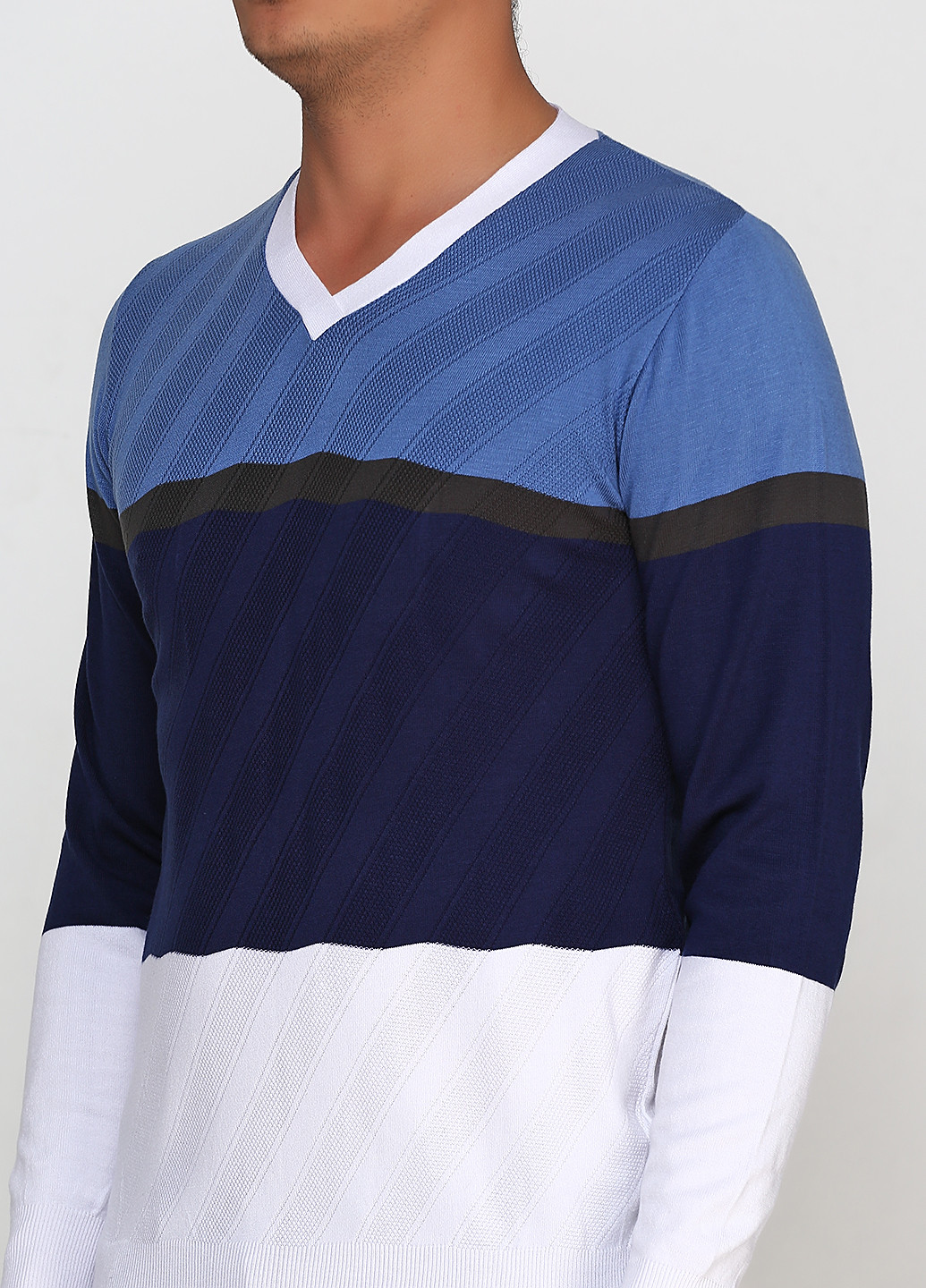 Синий демисезонный пуловер пуловер Vip Stones