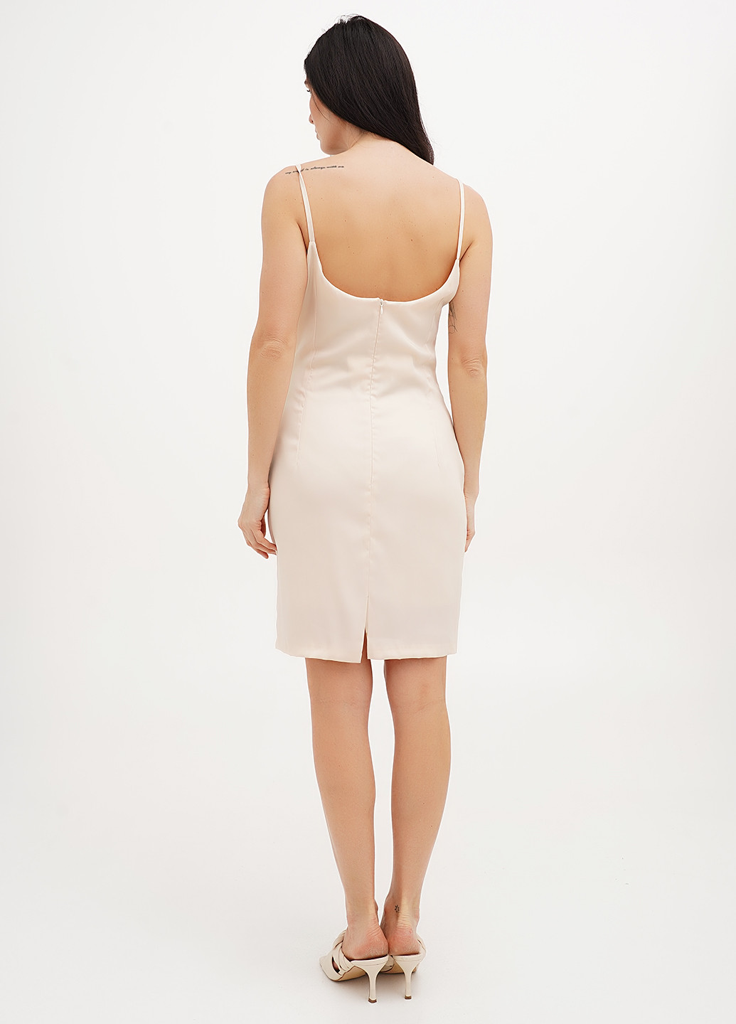 Молочна коктейльна, кежуал сукня сукня-комбінація Vicolo однотонна