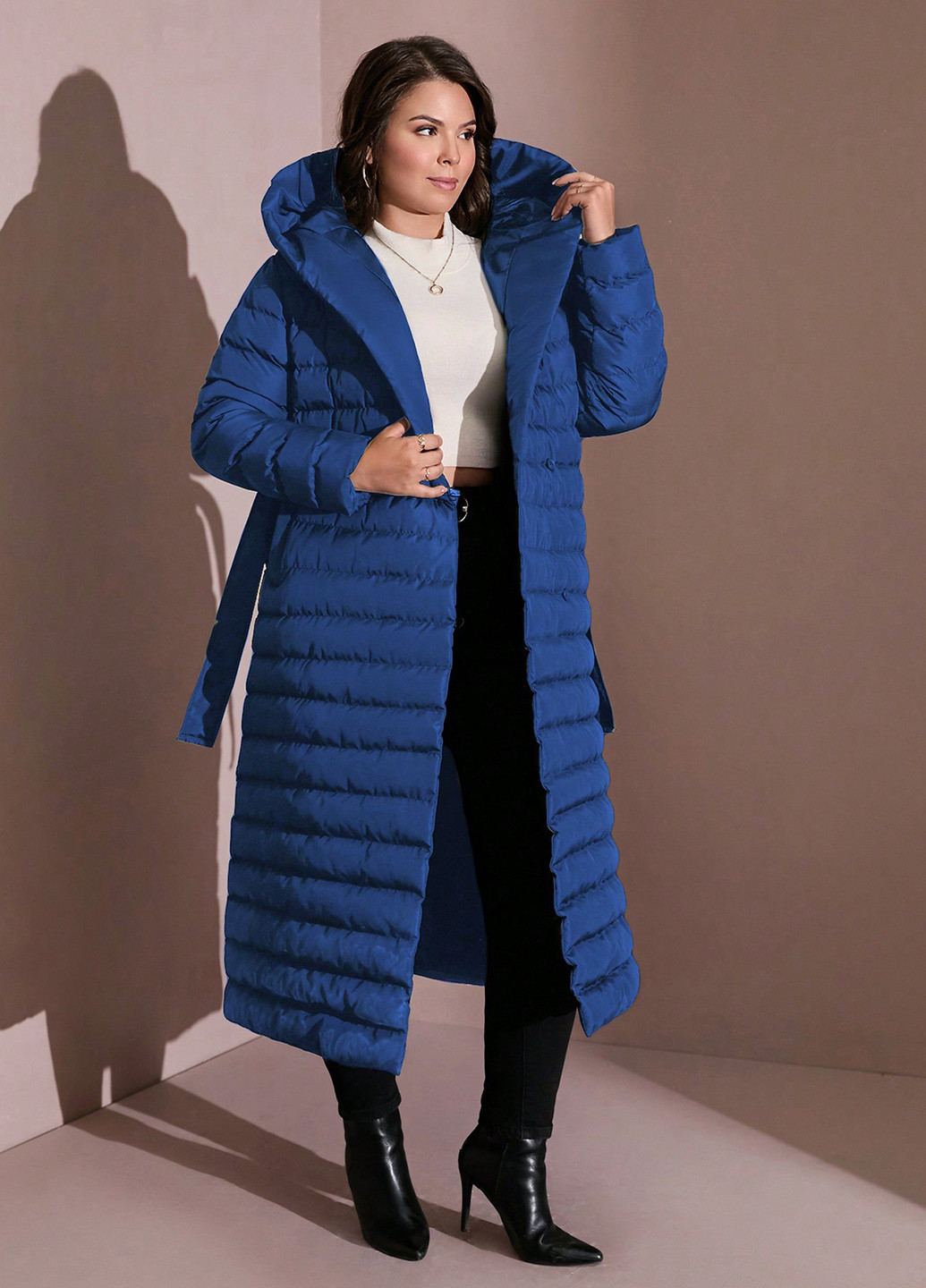 Темно-синя зимня куртка SHEIN