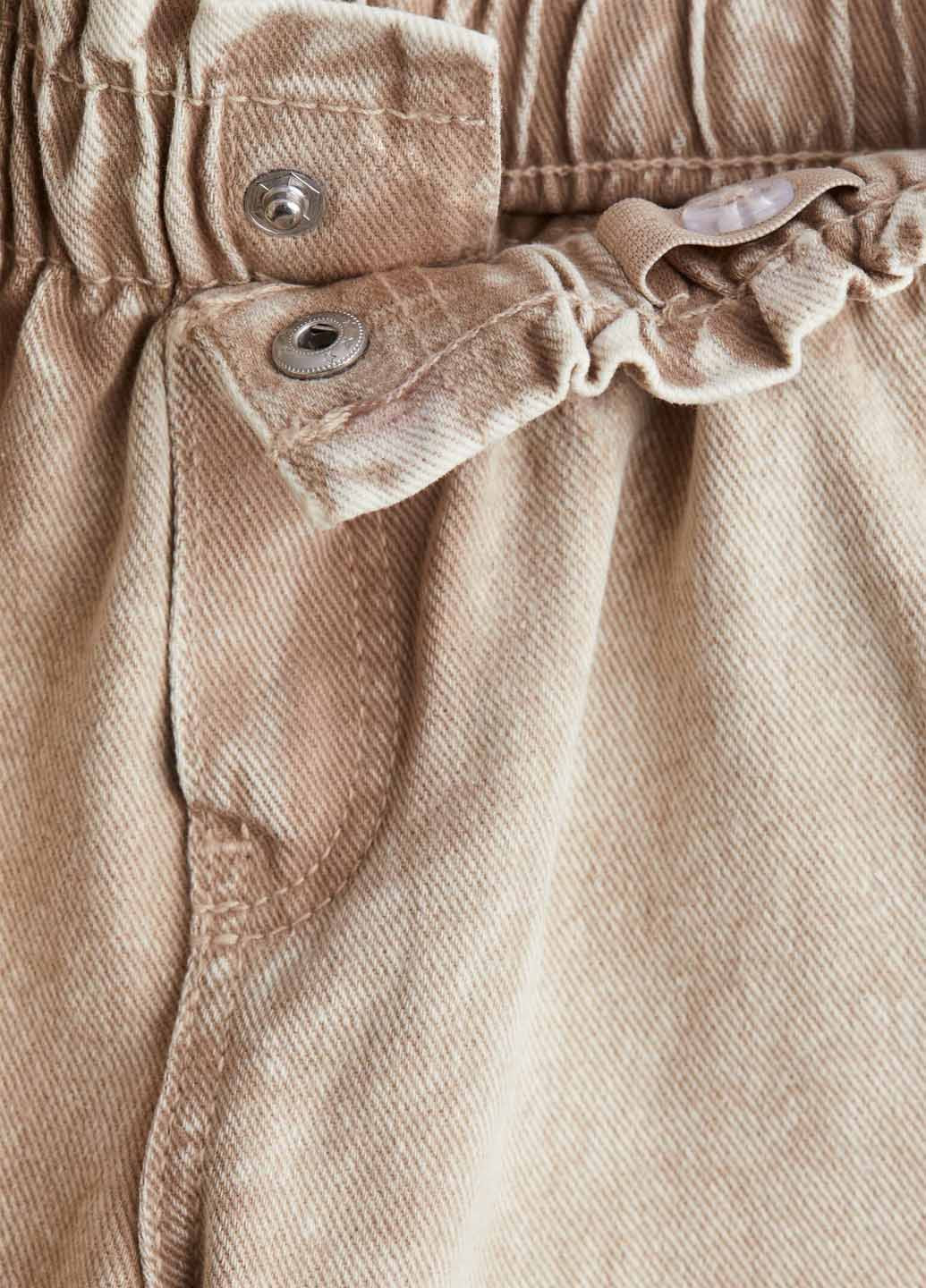 Бежевые демисезонные прямые джинсы H&M