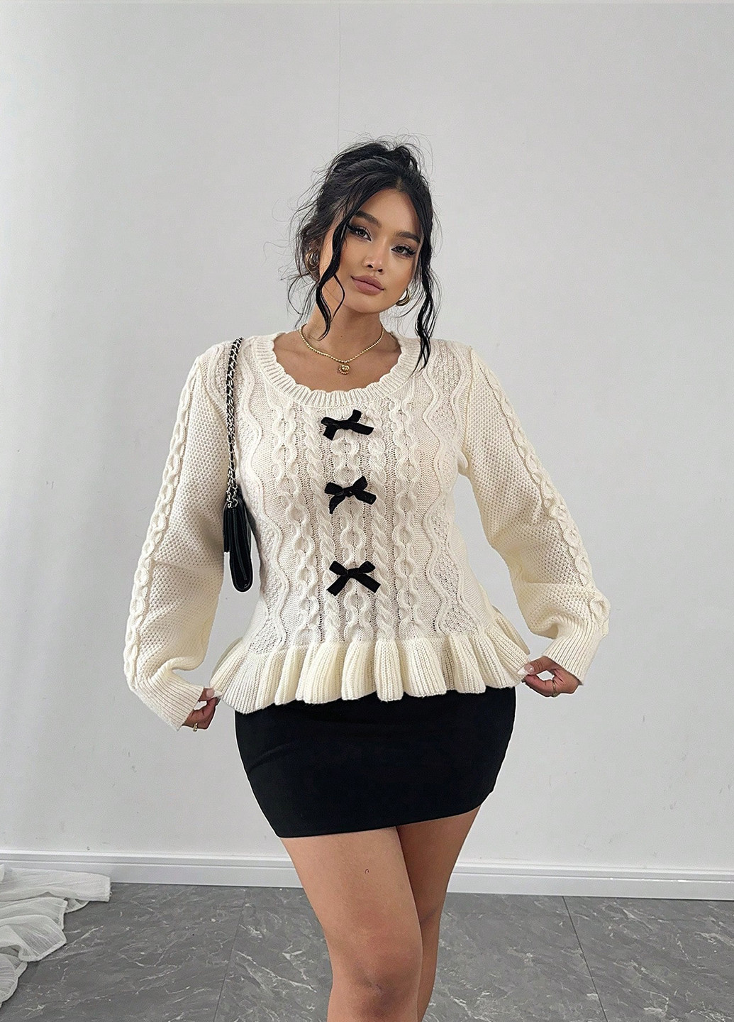 Кремовый демисезонный джемпер джемпер SHEIN