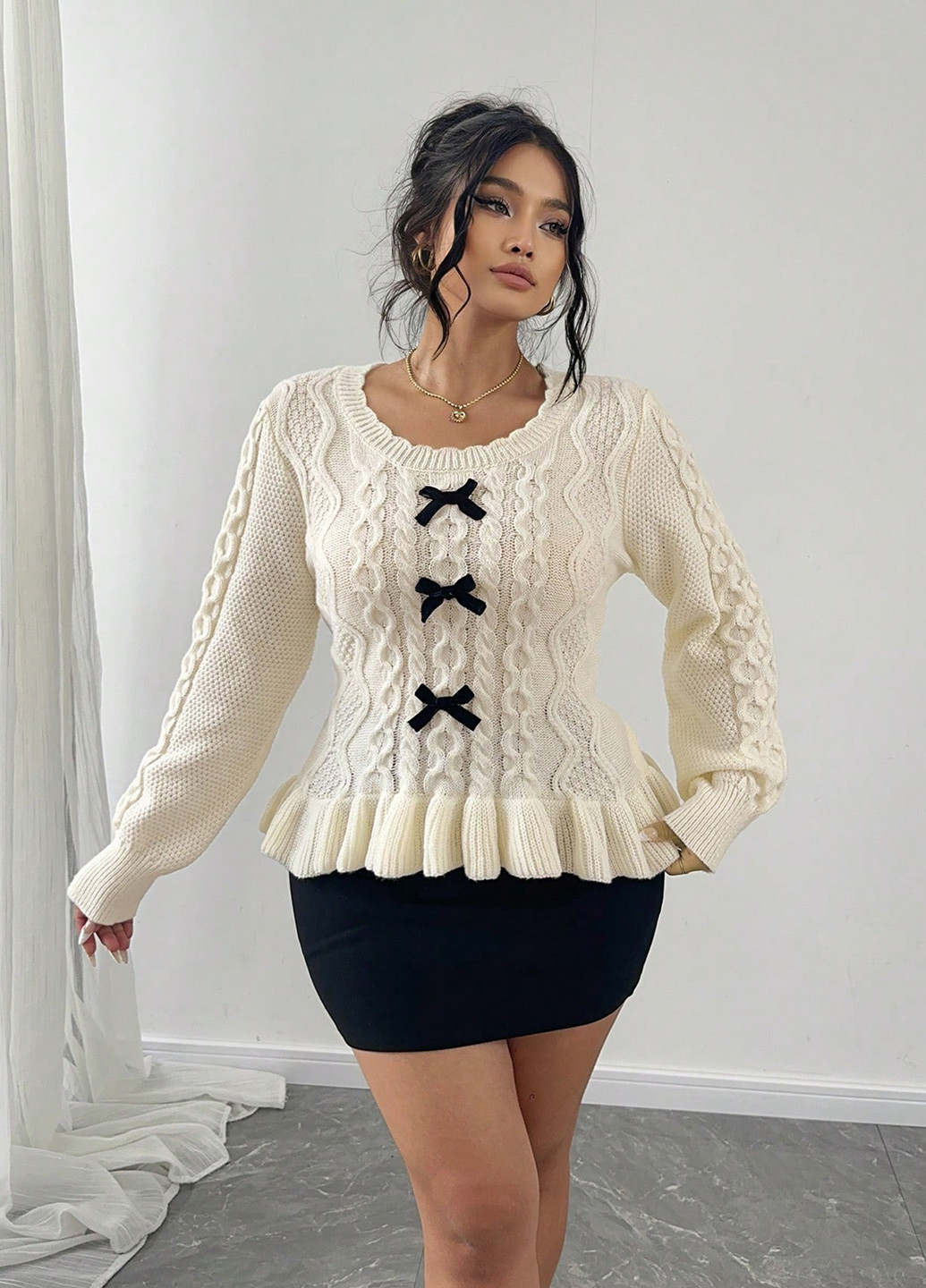 Кремовый демисезонный джемпер джемпер SHEIN