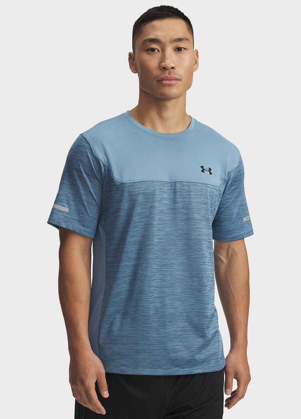 Голубая футболка Under Armour