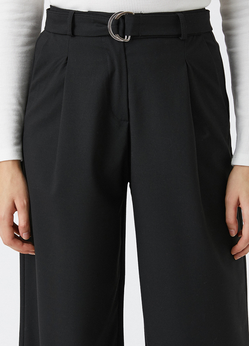 Черные классические демисезонные укороченные, клеш брюки KOTON