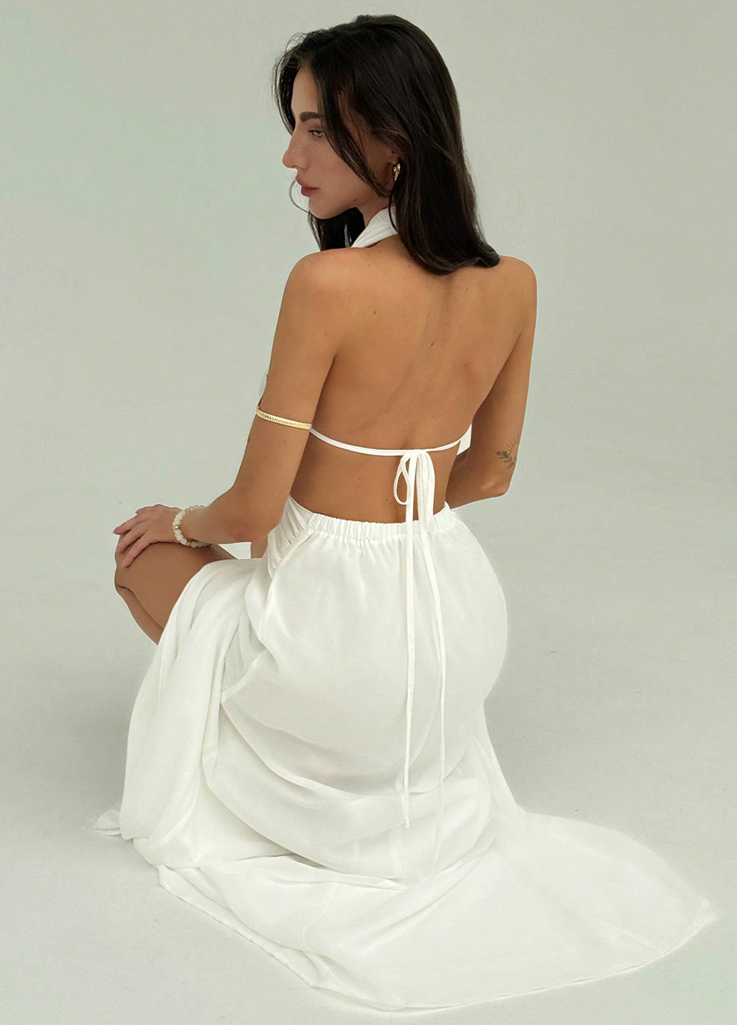 Молочное праздничный, вечернее платье а-силуэт, с открытой спиной SHEIN однотонное