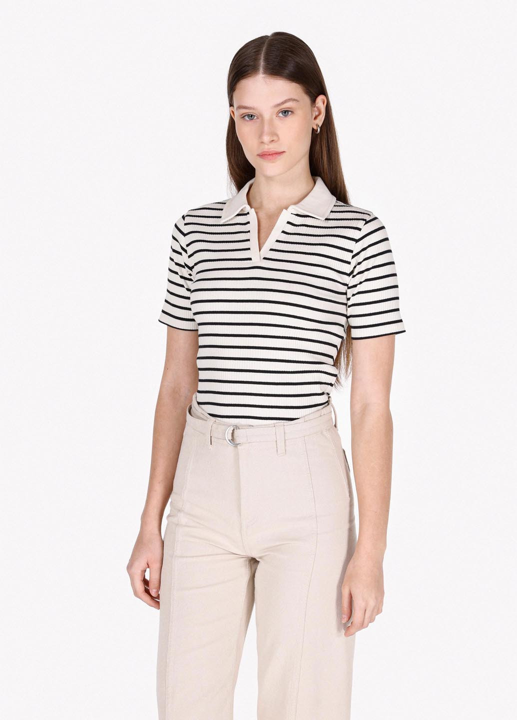 Черно-белая женская футболка-поло Colin's в полоску