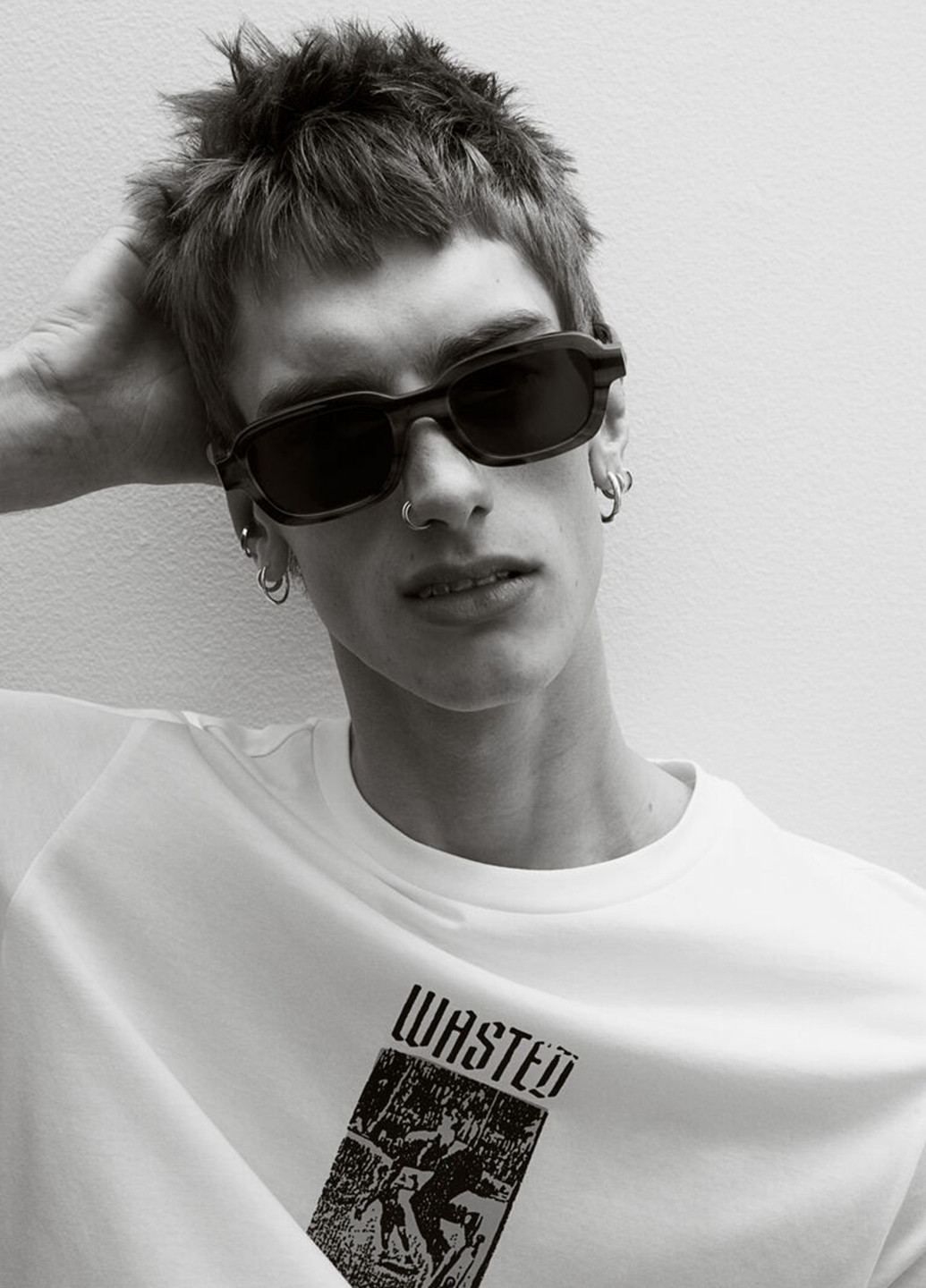 Светло-бежевая футболка H&M