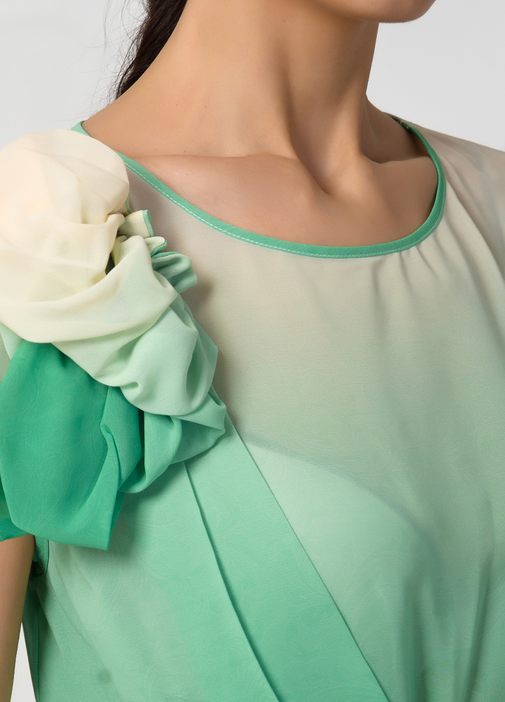 Зелена літня блуза Iren Klairie