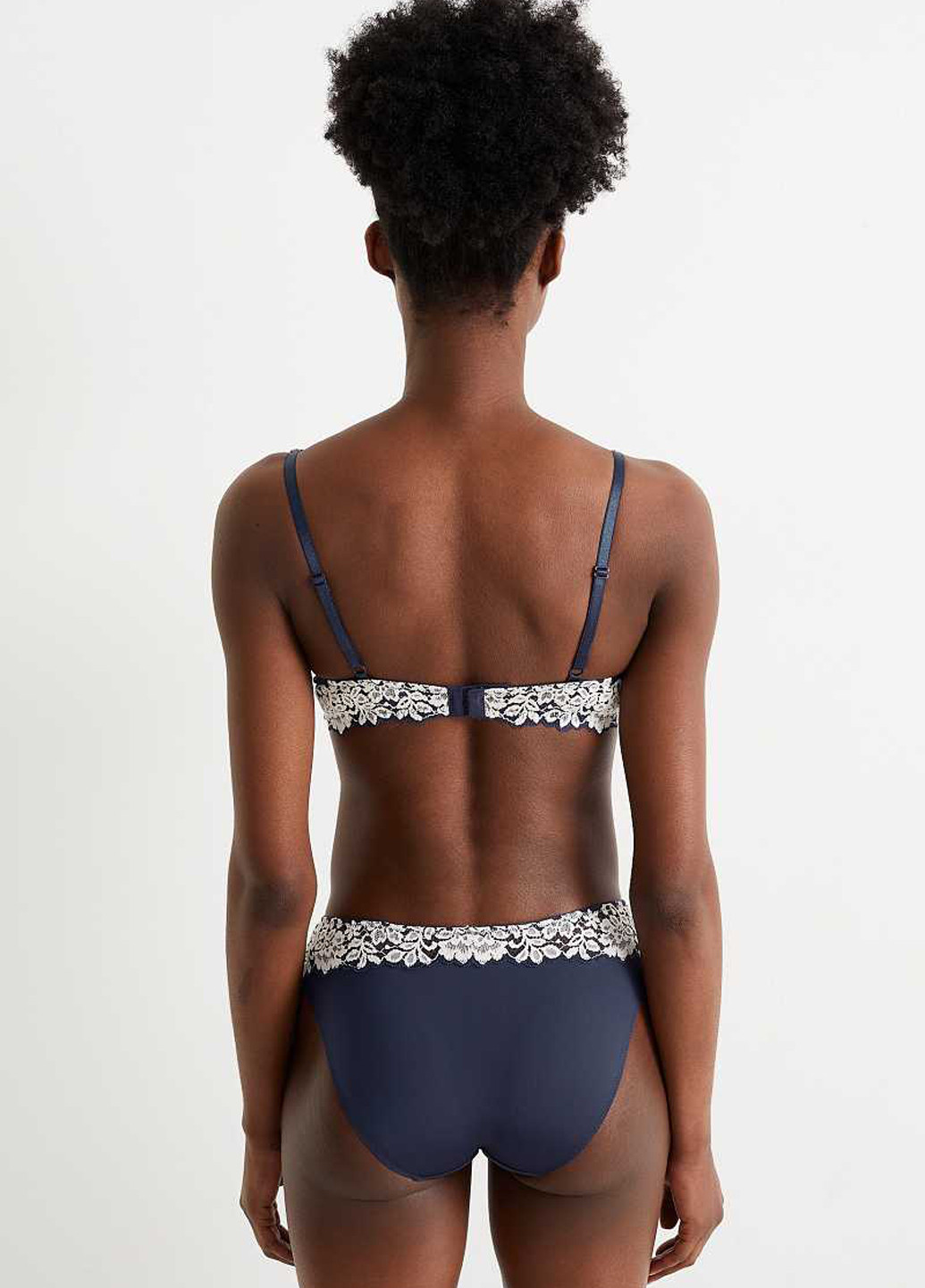 Темно-синій бюстгальтер C&A з кісточками поліамід