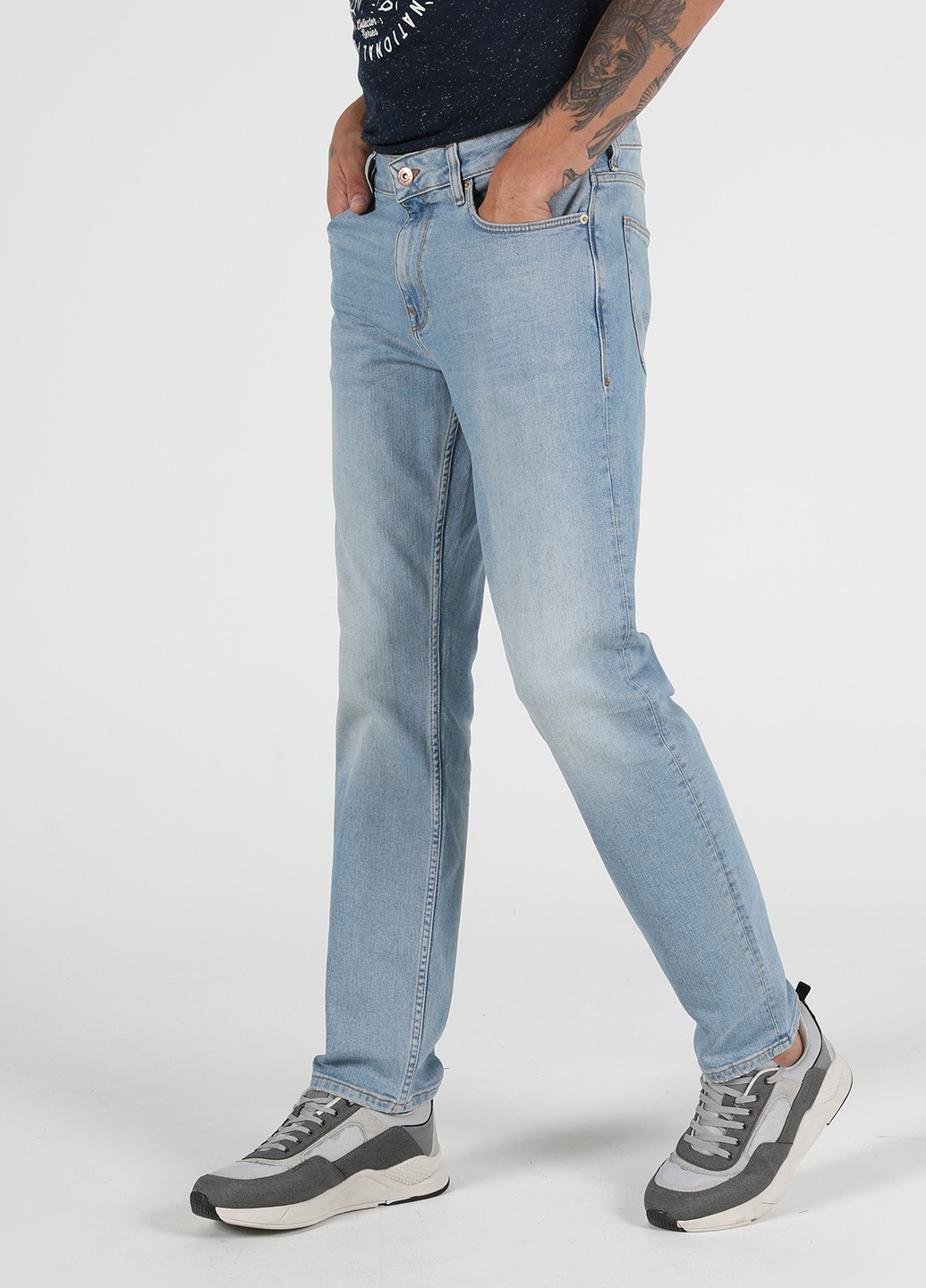 Голубые демисезонные регюлар фит, прямые джинсы 045 DAVID Colin's