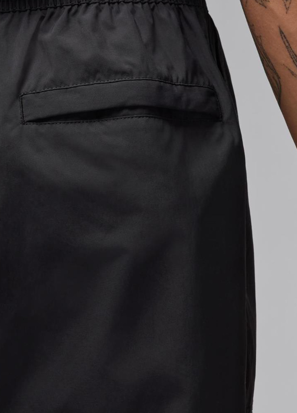 Черные спортивные демисезонные прямые брюки Jordan