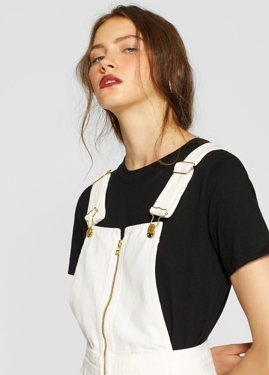 Демисезонный женский сарафан Stradivarius однотонный