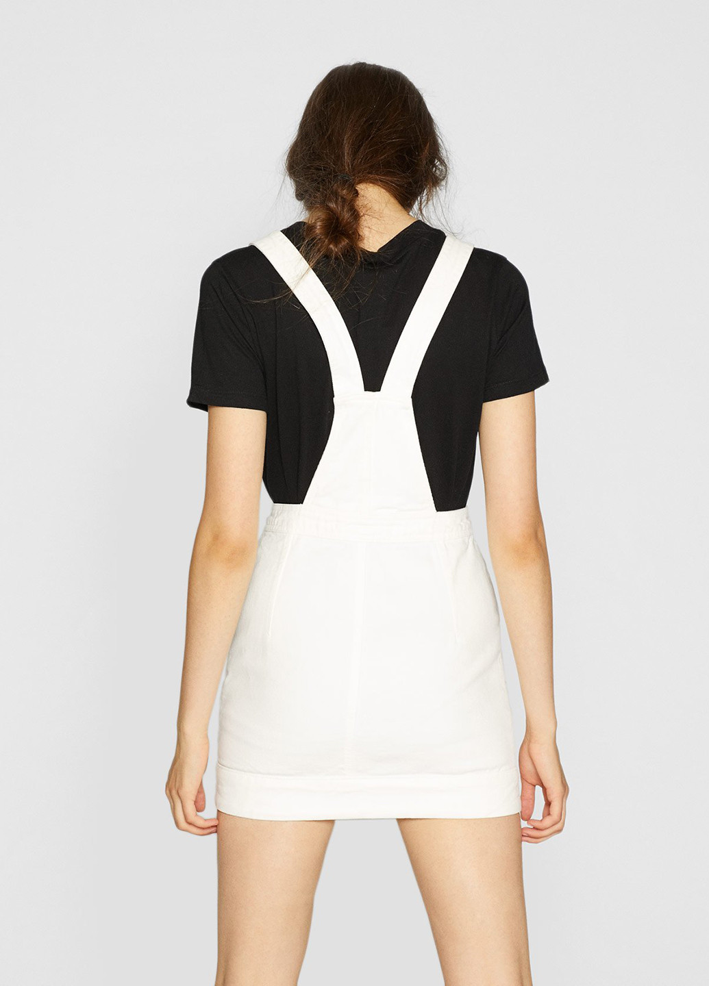 Демисезонный женский сарафан Stradivarius однотонный