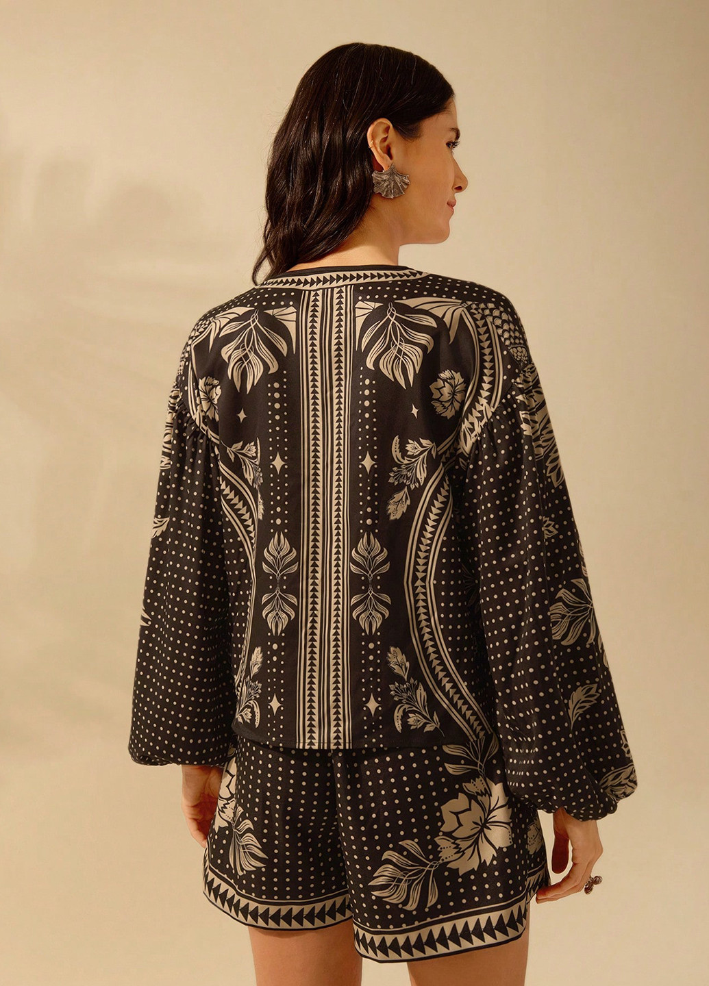 Комбинированная блуза SHEIN