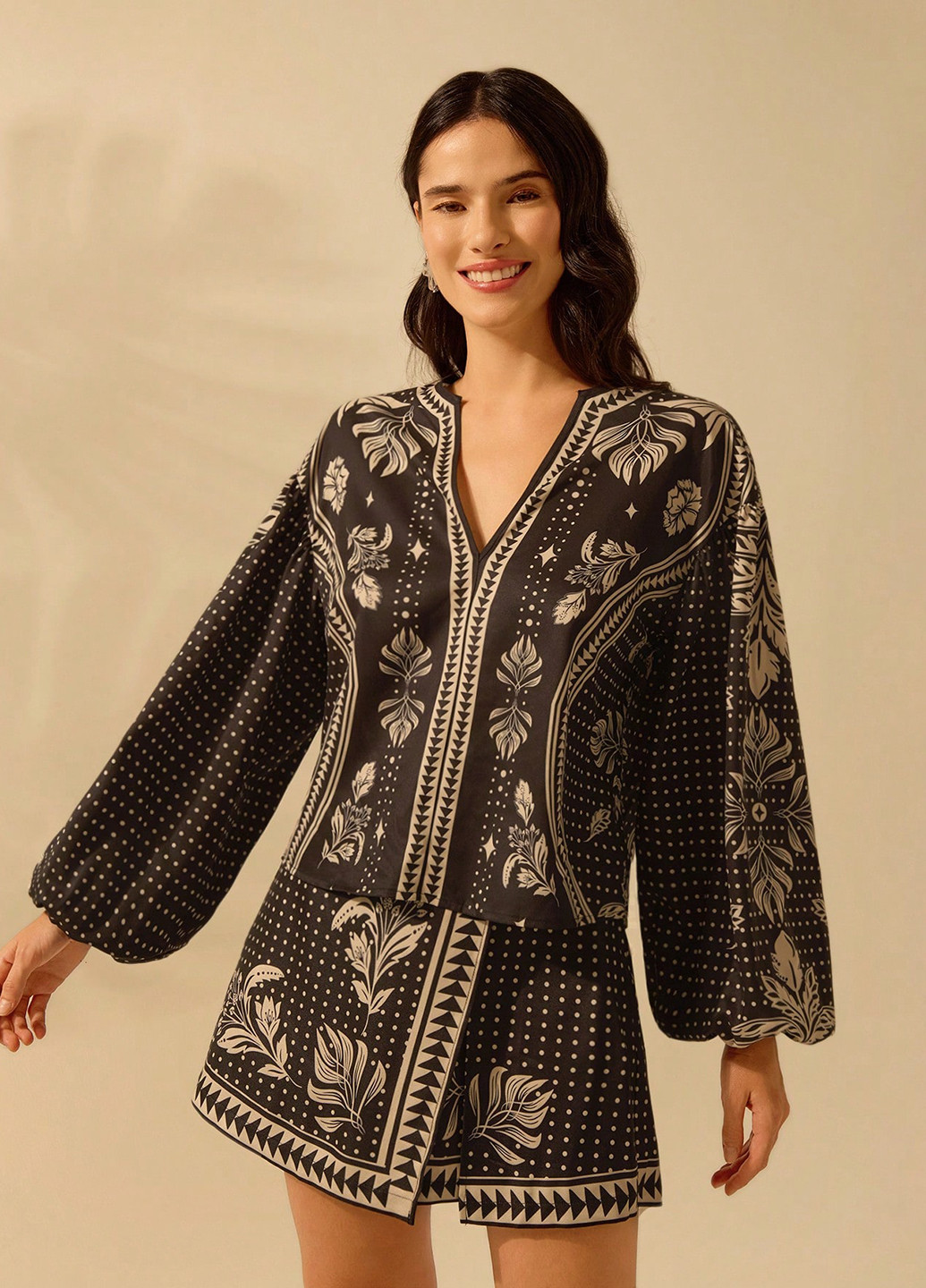 Комбинированная блуза SHEIN