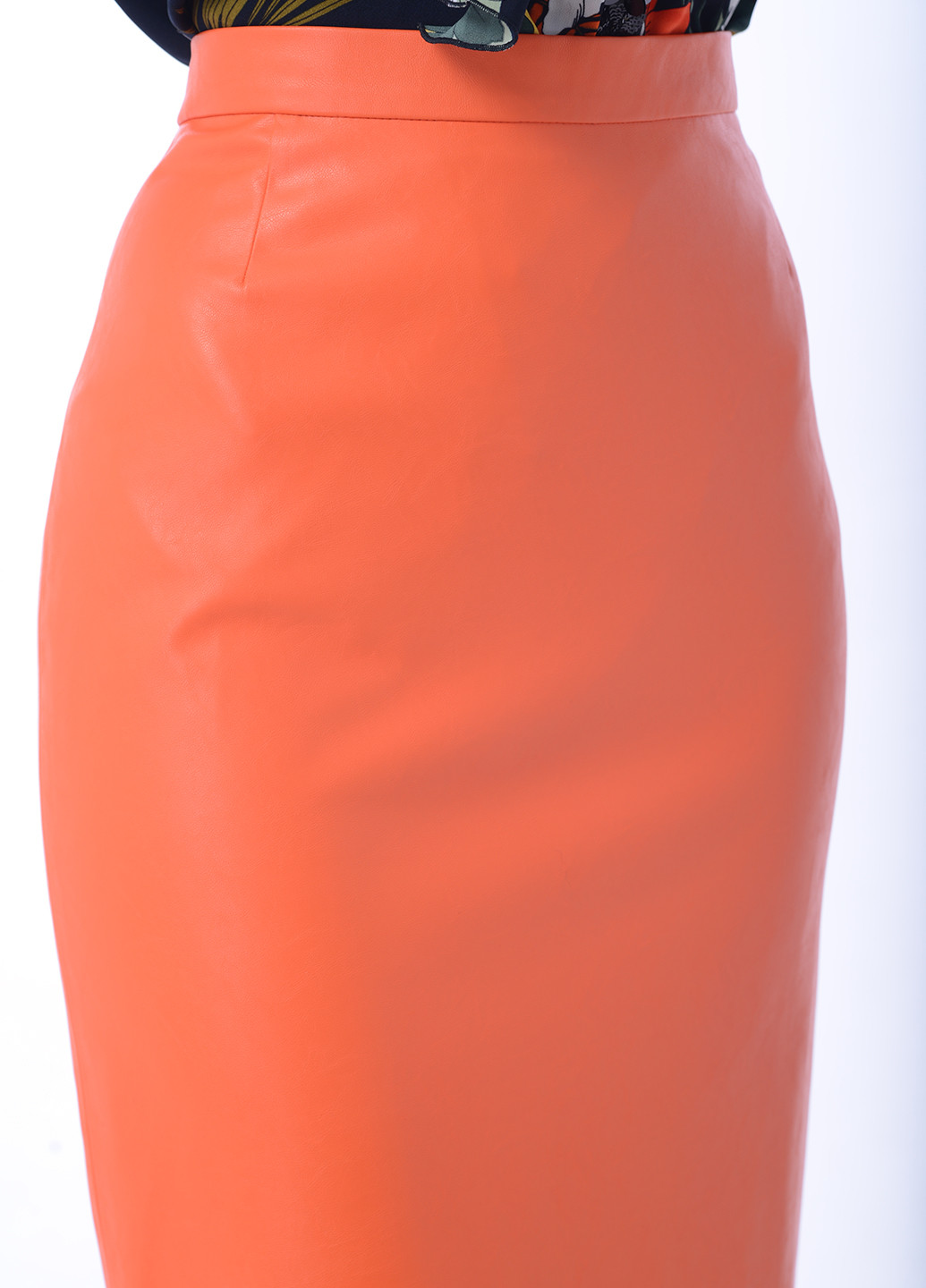 Оранжевая кэжуал однотонная юбка Iren Klairie карандаш