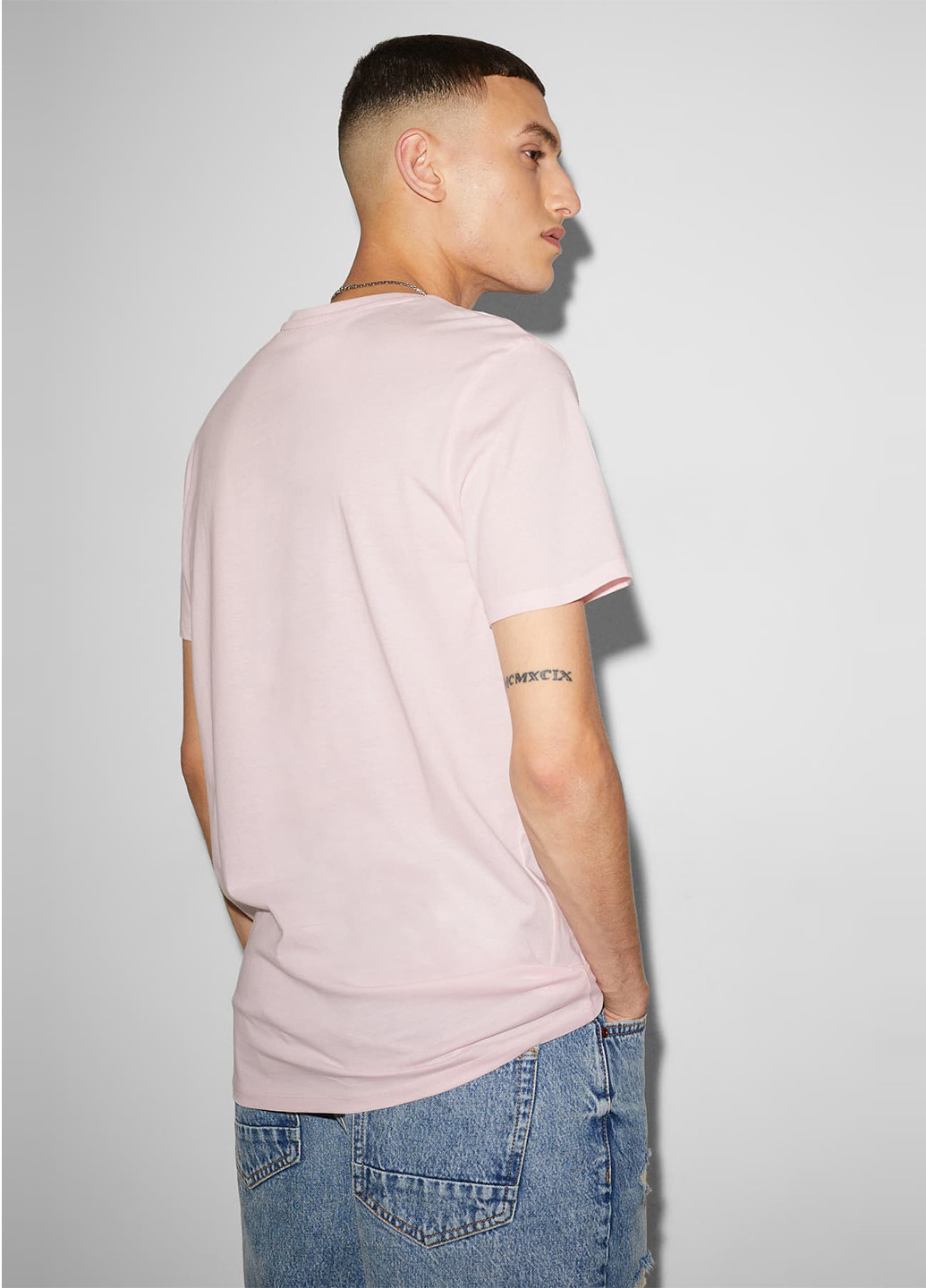 Світло-рожева футболка C&A