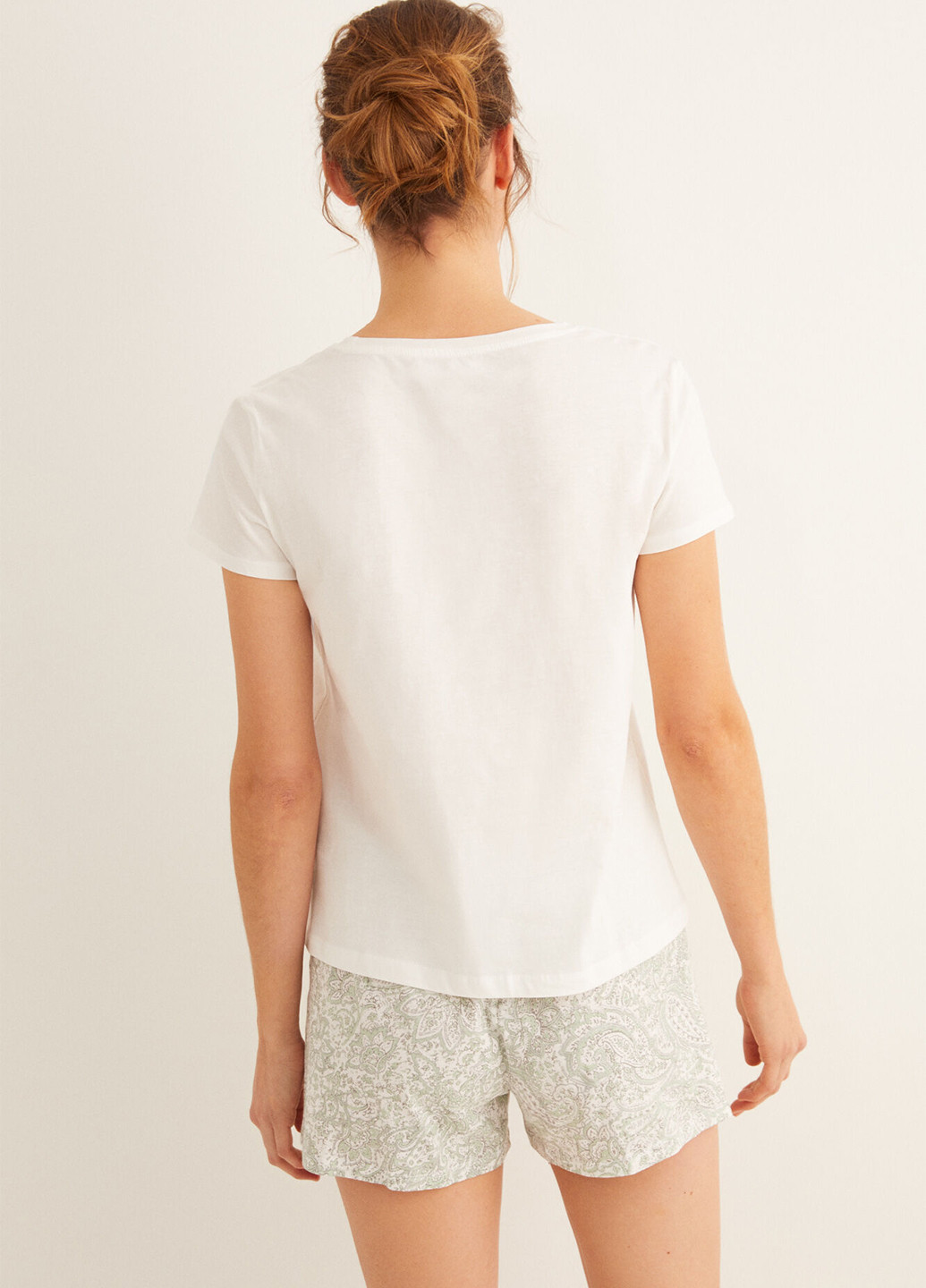 Белая всесезон пижама (футболка, шорты) футболка + шорты Women'secret