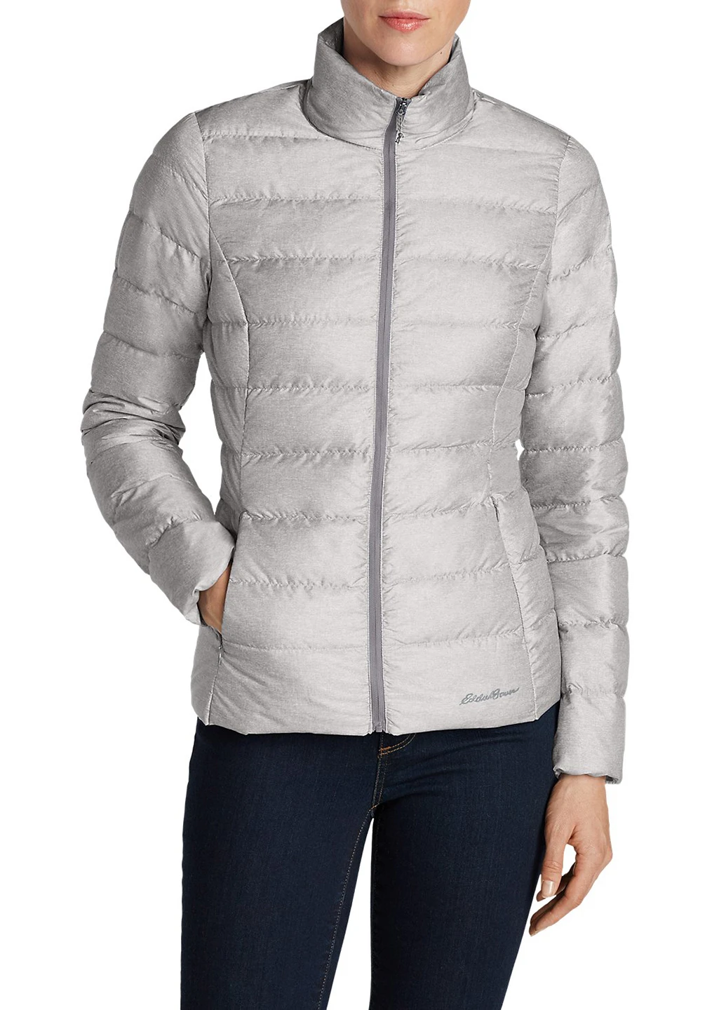 Светло-серая зимняя куртка Eddie Bauer