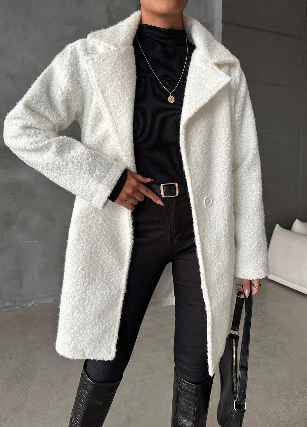 Айворі демісезонне Пальто однобортне SHEIN