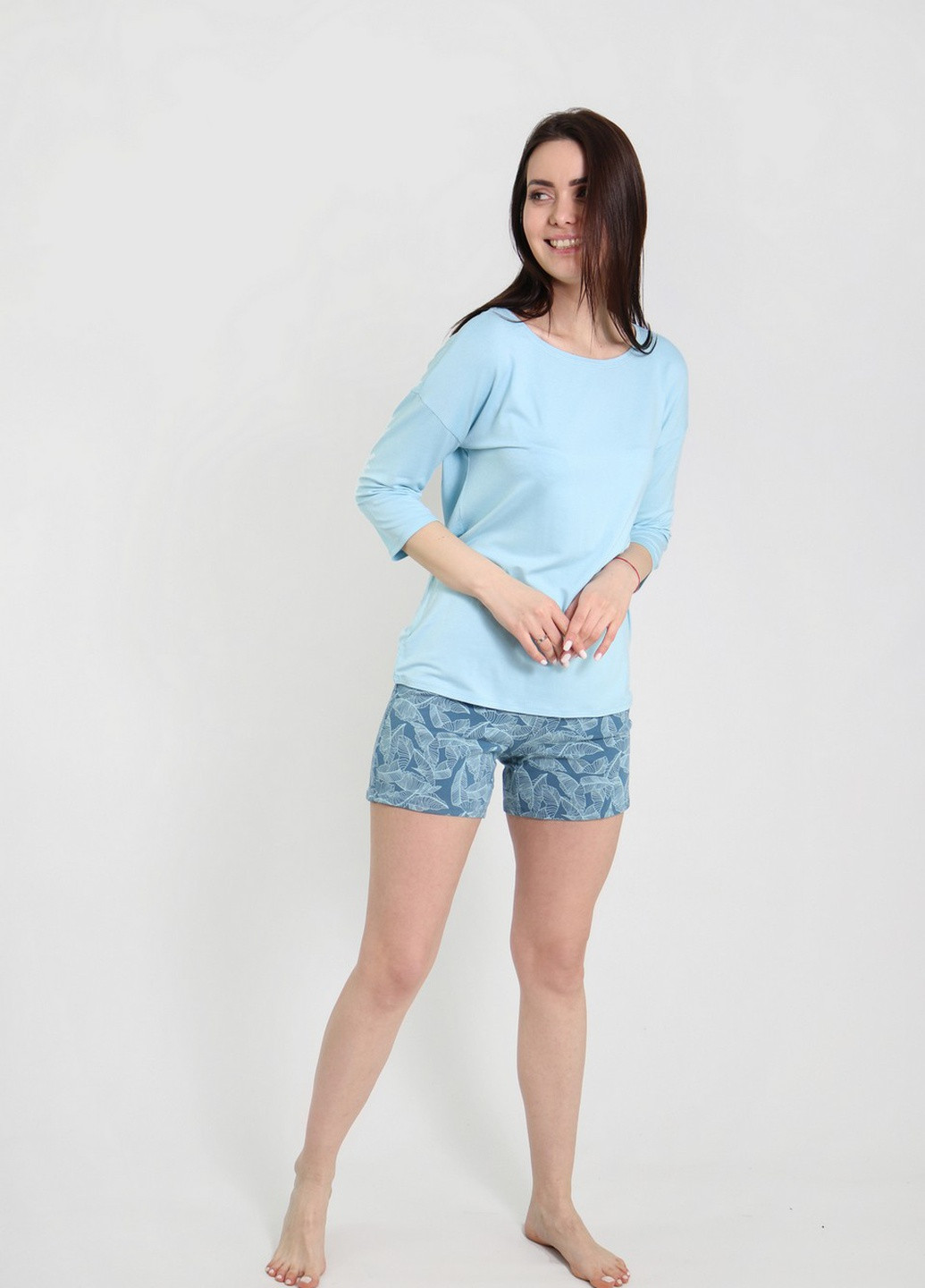 Блакитна всесезон жіноча піжама 3/4 рукав лонгслів + шорти NEL