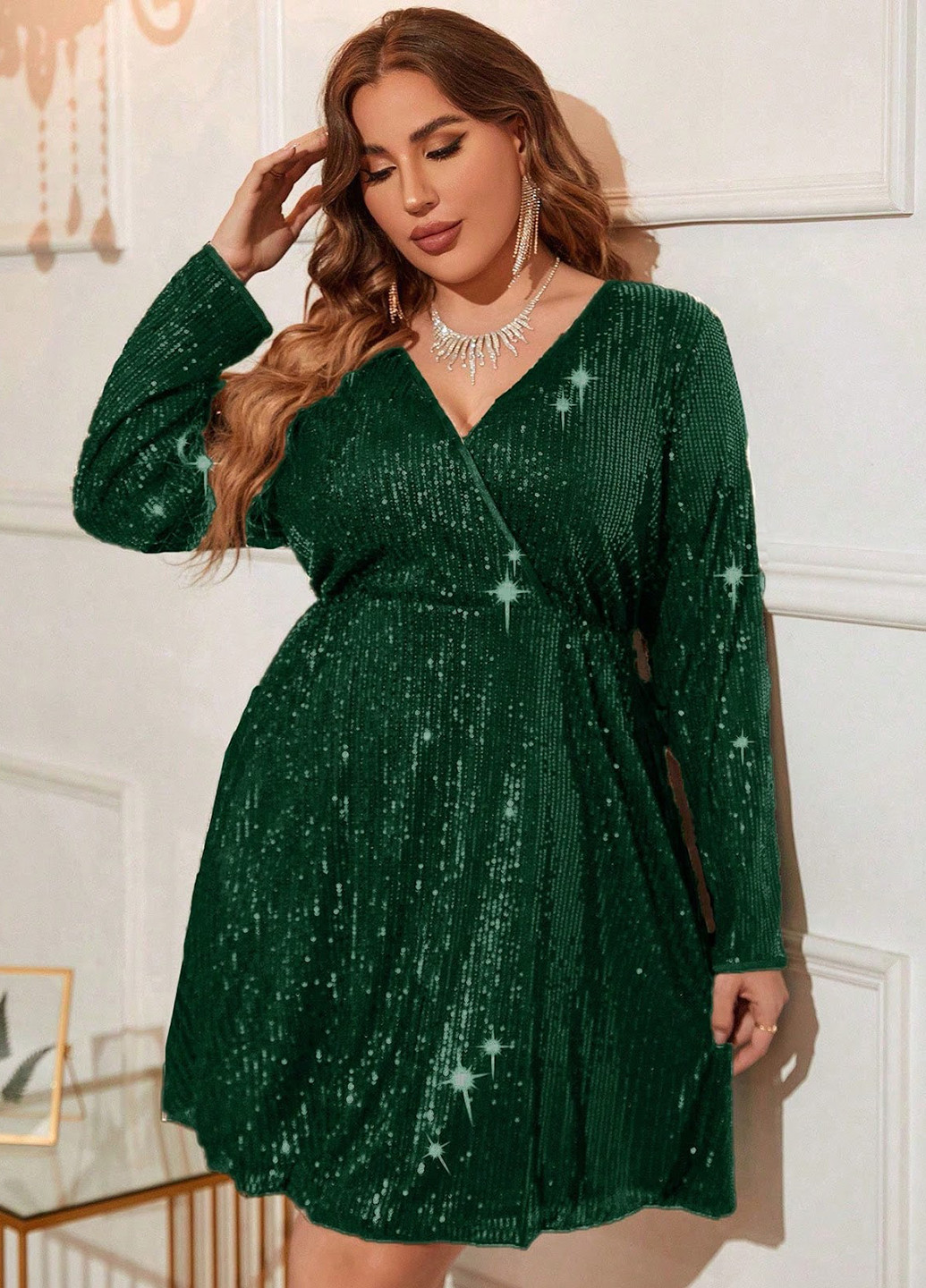 Темно-зеленое коктейльное платье клеш SHEIN однотонное