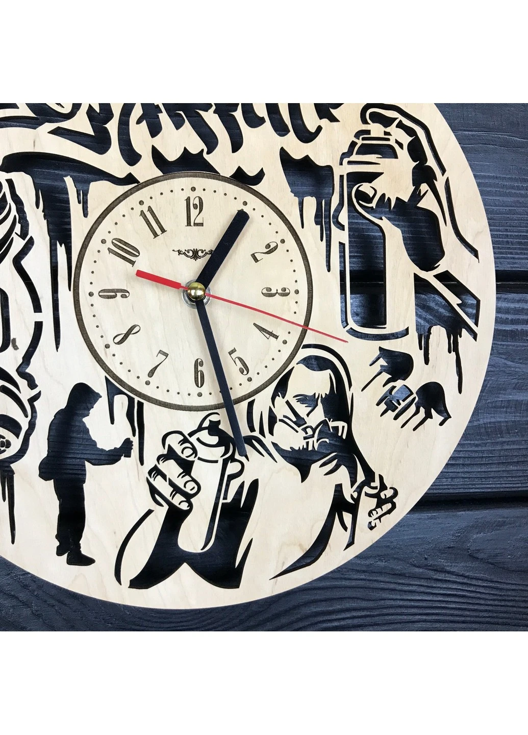 Оригінальний настінний годинник з дерева «Графіті» 7Arts (253566618)