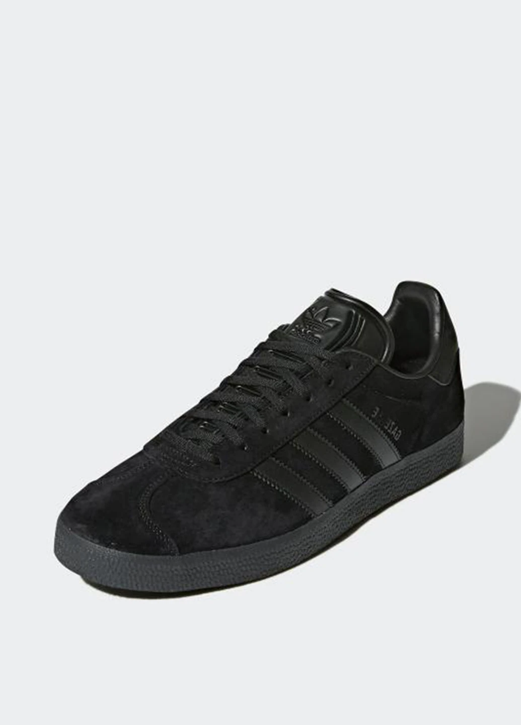 Черные кеды adidas