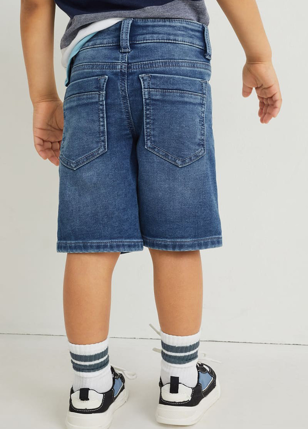 Шорты C&A (335386685)