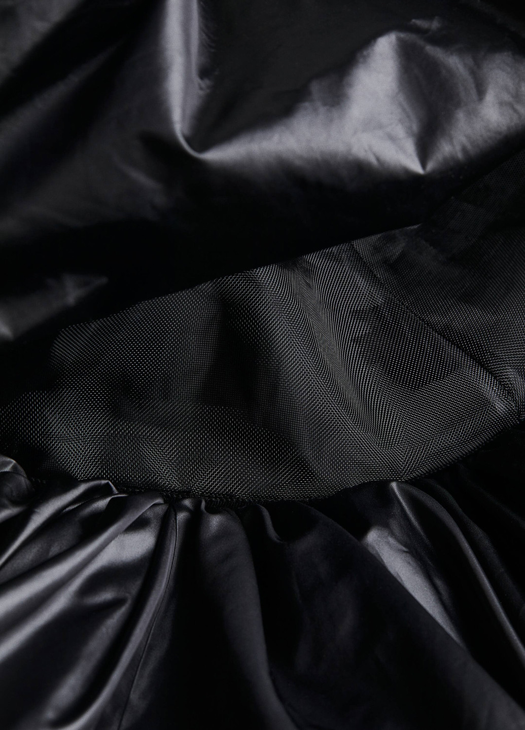 Чорна вечірня сукня бандо H&M Studio однотонна