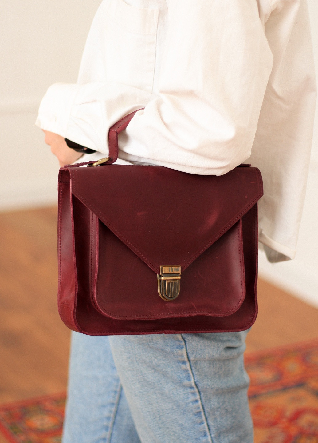 Женская деловая сумка ручной работы из винтажной натуральной кожи бордового цвета Boorbon (253342379)