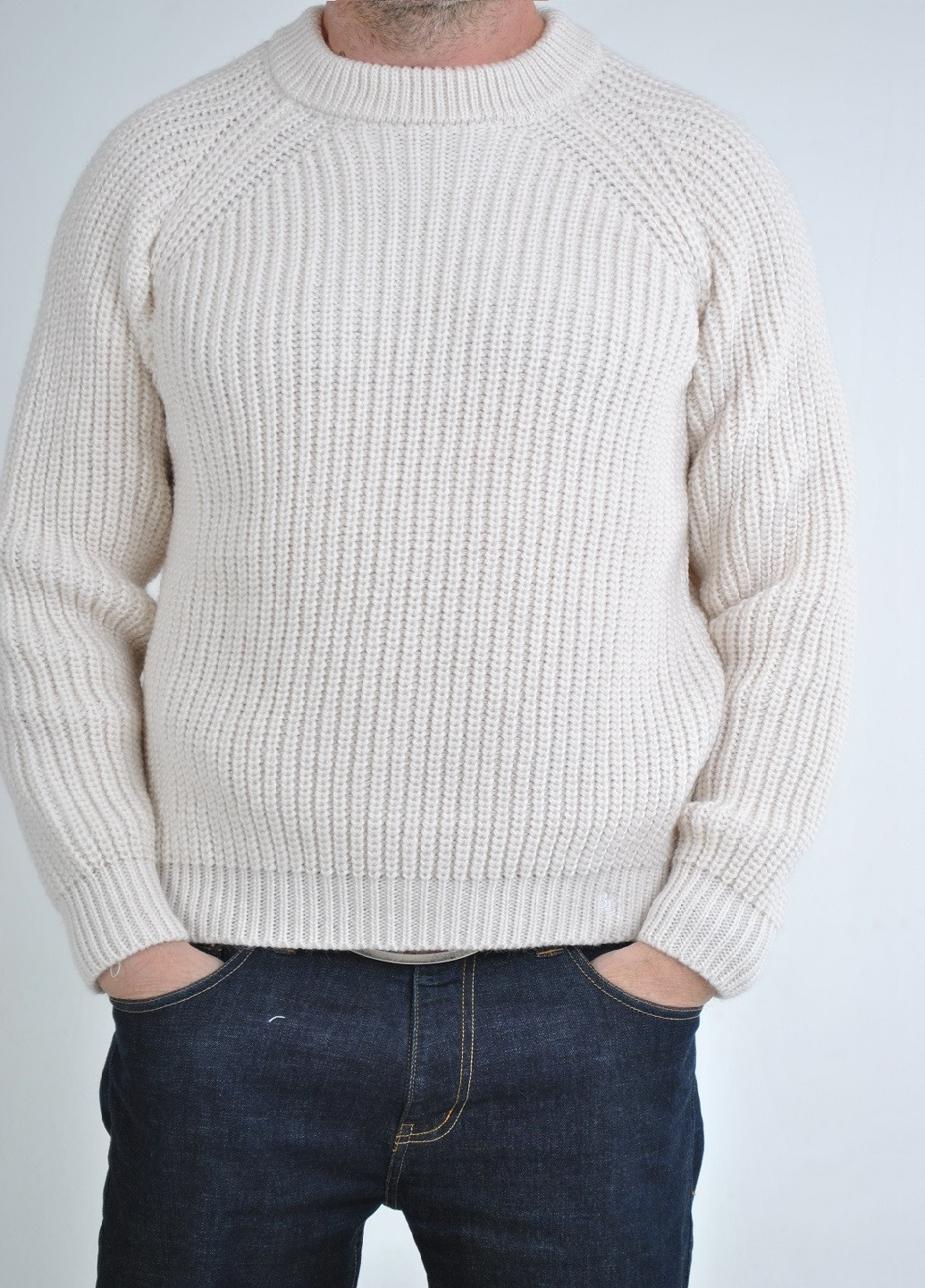 Молочный зимний свитер крупной вязки Berta Lucci
