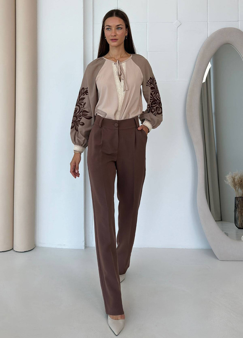 Бежевая блуза No Brand