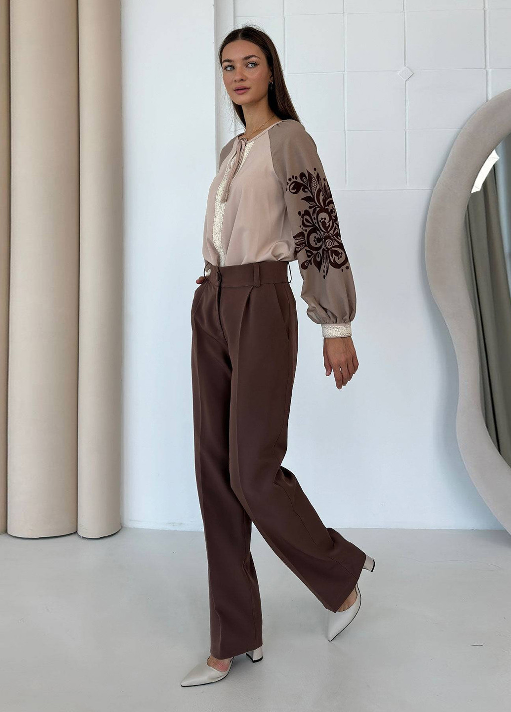 Бежевая блуза No Brand