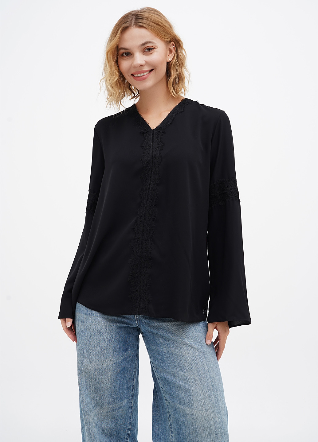 Чорна блуза Sassofono