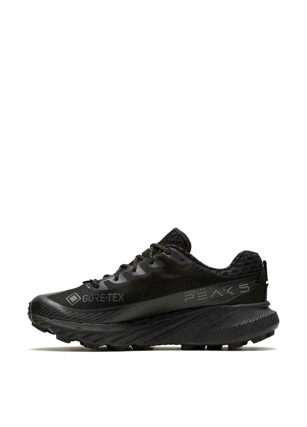 Черные демисезонные кроссовки Merrell