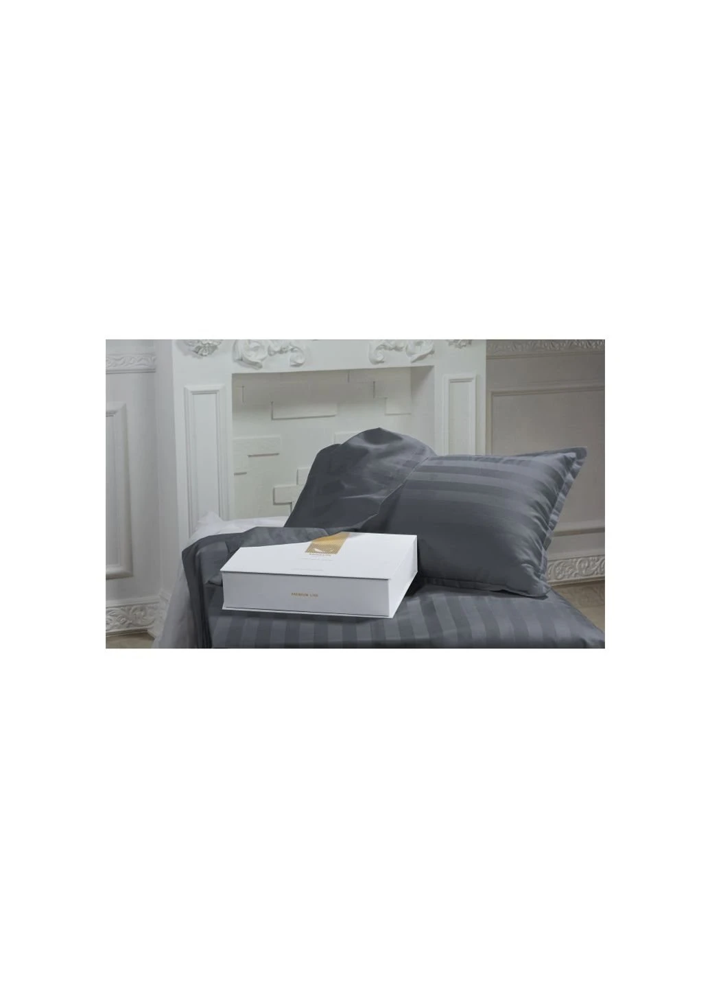 Постільна білизна Сатин Жаккард Graphite 220х240 - King Size (2200001434905) Mirson (254008406)