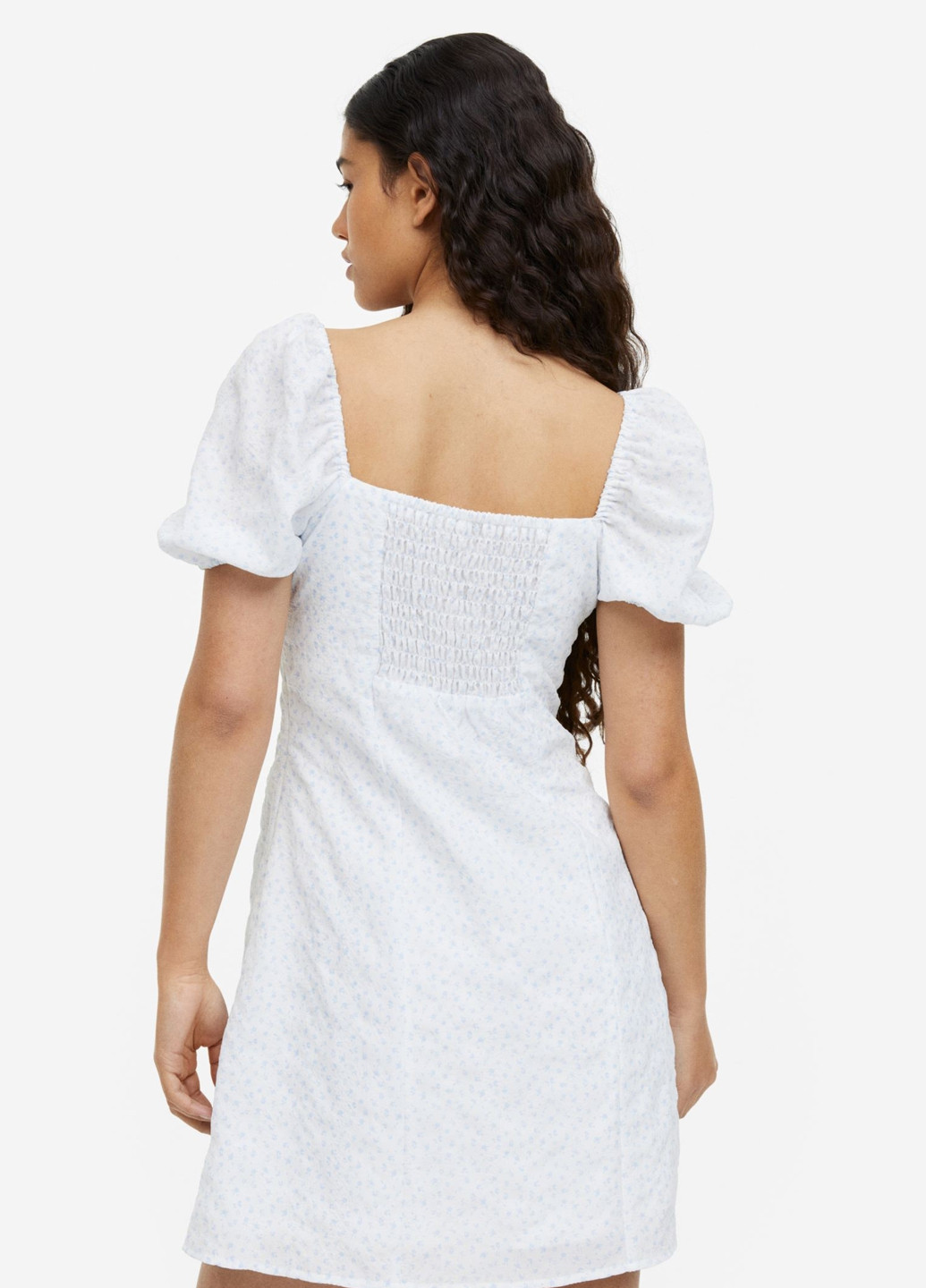 Белое кэжуал платье а-силуэт H&M с цветочным принтом