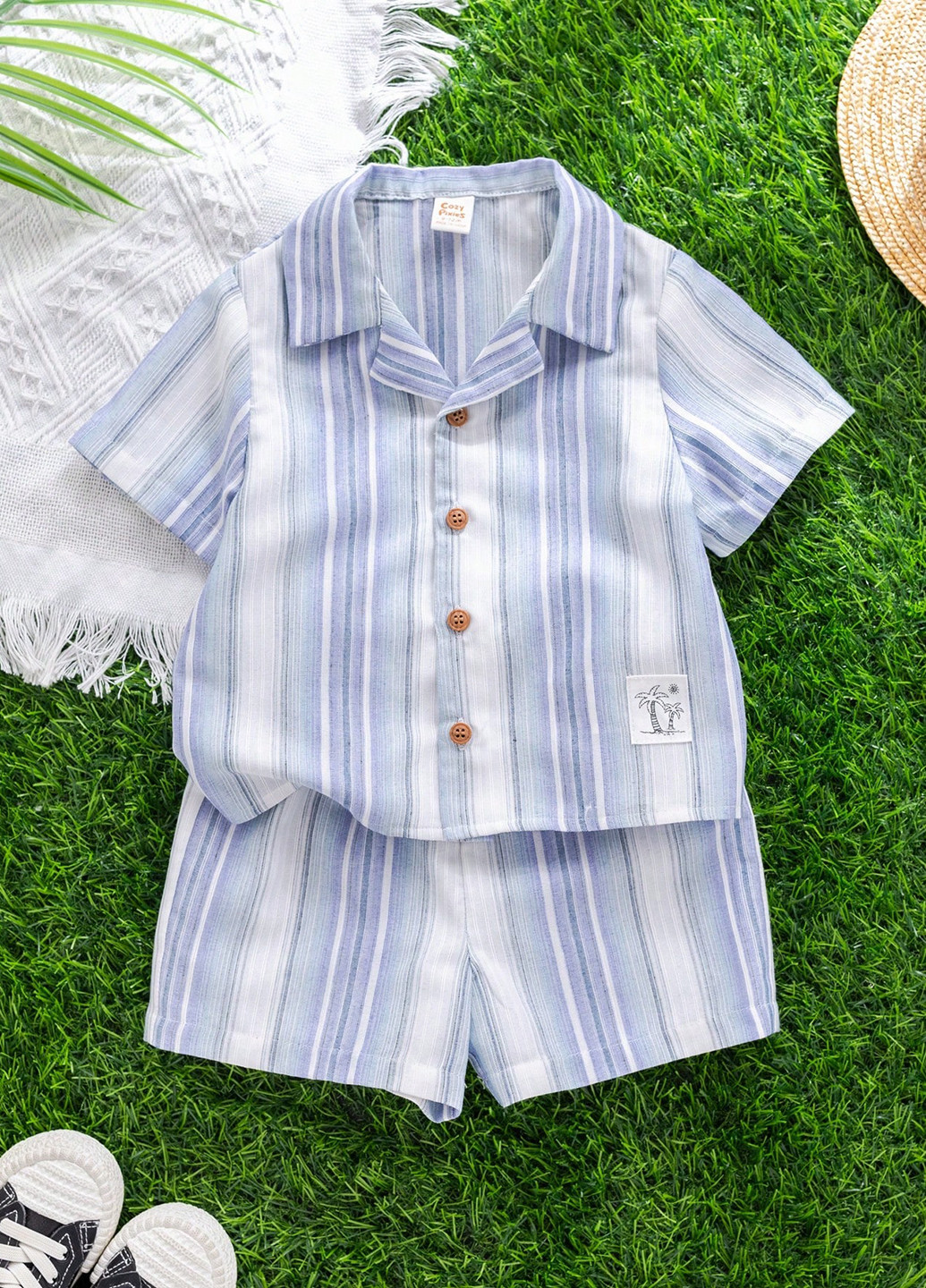 Блакитний літній костюм (сорочка, шорти) з шортами, з сорочкою SHEIN