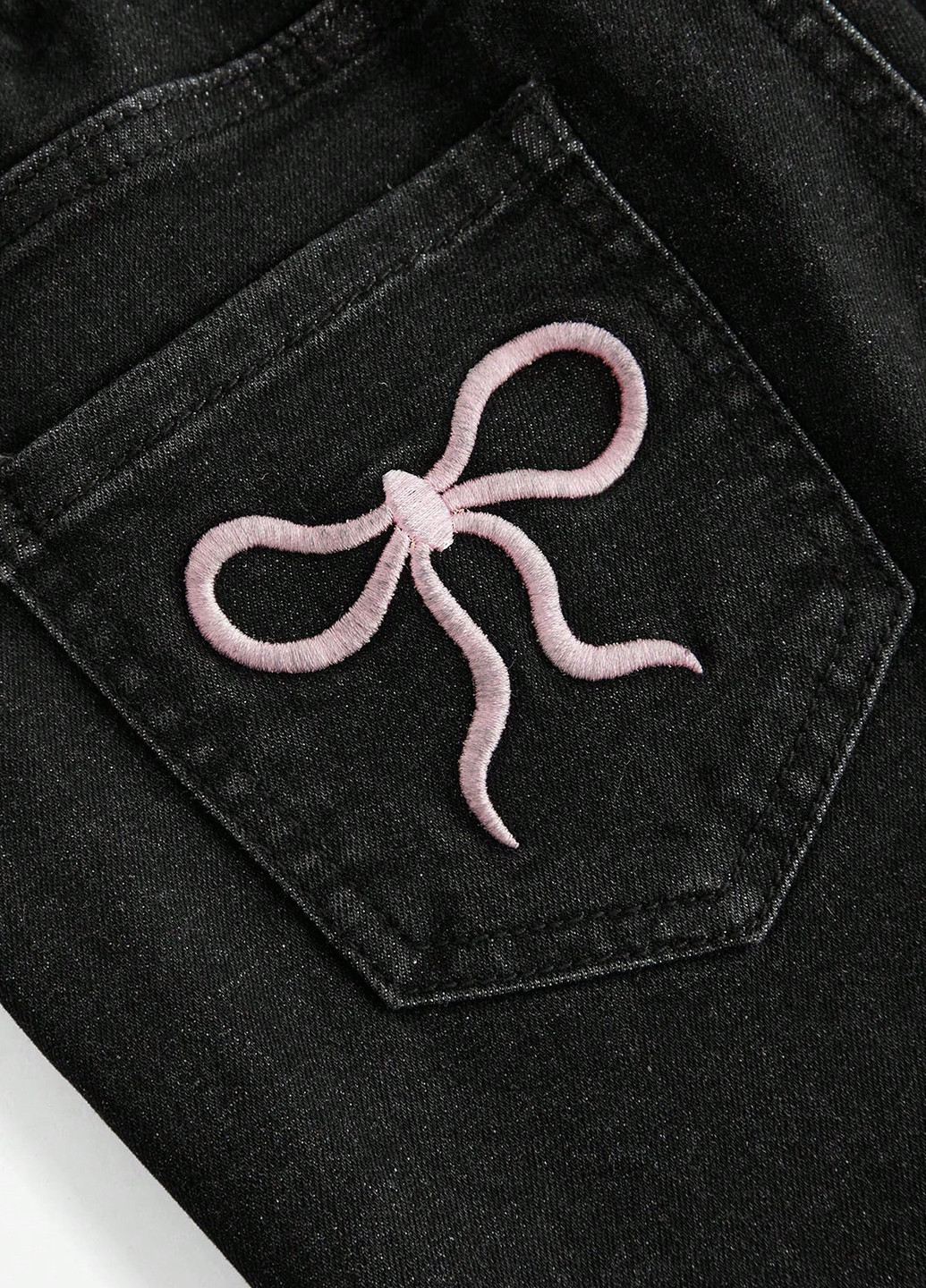 Черные демисезонные скинни джинсы SHEIN