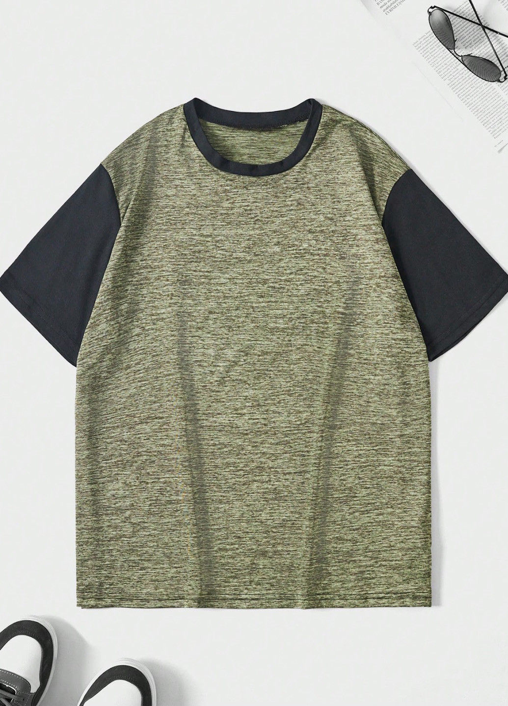 Сіро-зелена футболка SHEIN