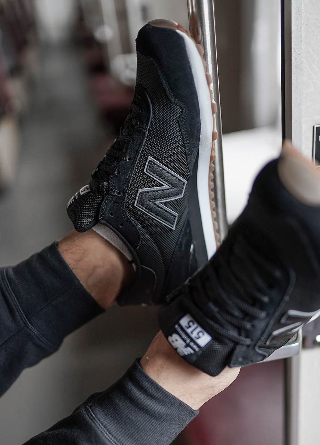Чорні всесезон кросівки New Balance NB 515